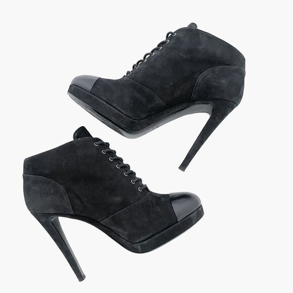 Chanel Lace Up CC Booties EU 38.5 US 7.5-8 Black Cap Toe High Heel Ankle Boot - Picture 8 of 15